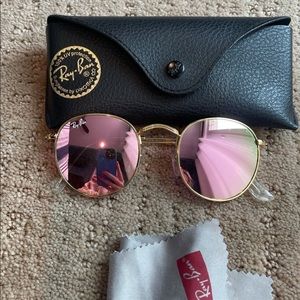 ROUND REFLECTIVE METAL RAYBAN SUNGLASSES